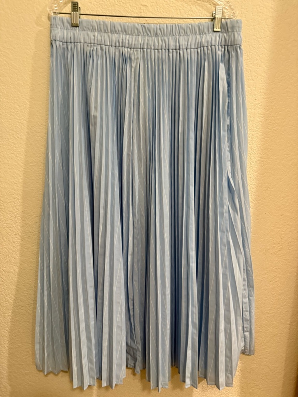 J.Crew Light Blue Pleated Midi Skirt Large